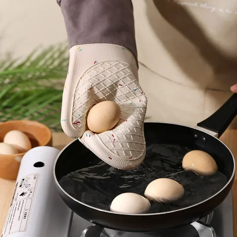 Kuchenki mikrofalowe Rękawice  – Oven Mitt Silicone recenzja i cena
